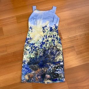 Blue patterned sleeveless dress